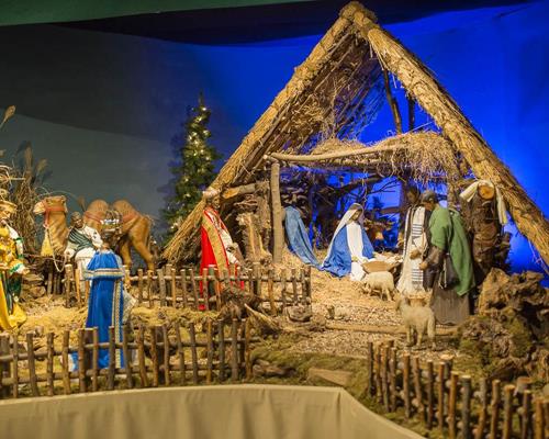 Ancienne crèche de la paroisse des Saints Pierre et Paul, Odendorf (D) (1983)